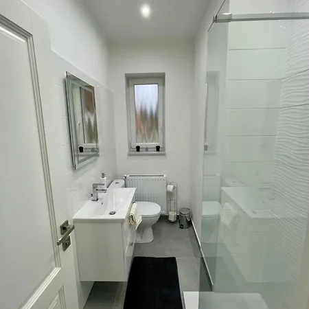 K71 Apartamento Fertőd